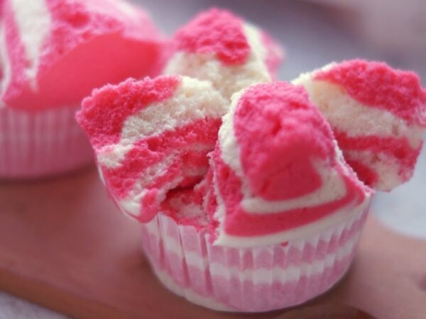Resep Bolu Kukus Mekar Sempurna: Kunci Sukses Membuat Kue Lembut dan Mengembang Maksimal